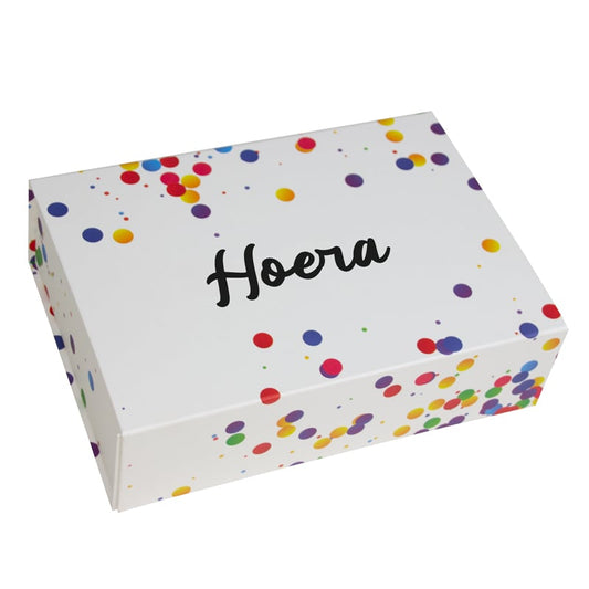 Confetti dozen met magneetsluiting  - Hoera